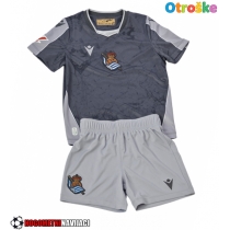 Otroške Nogometnih dresov Real Sociedad Gostujoči 2025-26 Kratki rokavi (+ hlače)